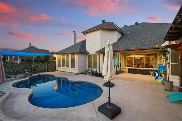 Building Photo - 10701 Los Rios Dr