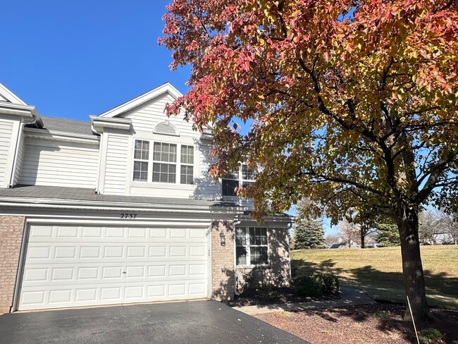 Primary Photo - 2737 Borkshire Ln