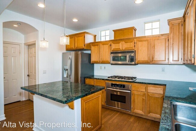 Building Photo - 3 br, 2.5 bath House - 2664 Escala Circle