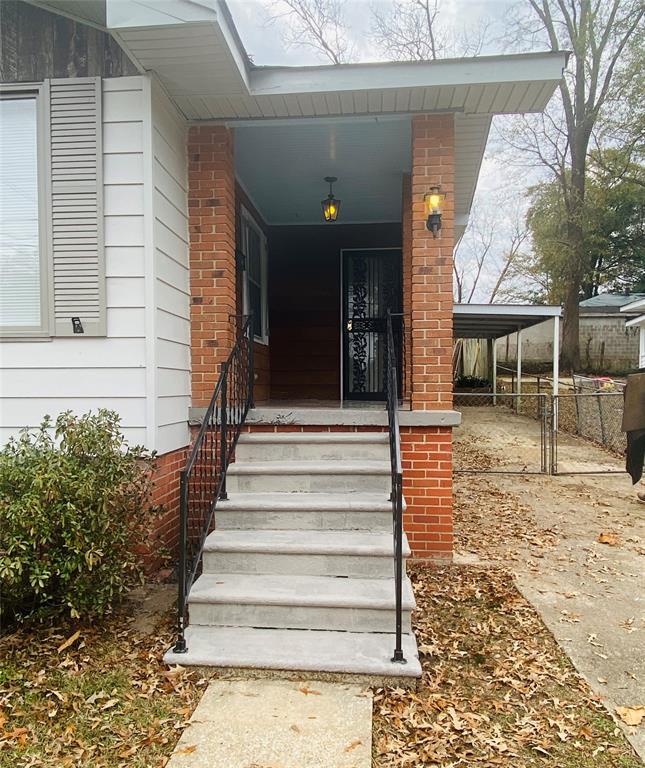 Building Photo - 2052 Midway St