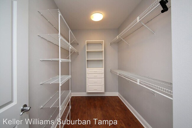 Building Photo - 2 br, 2.5 bath House - 3317 Empedrado St