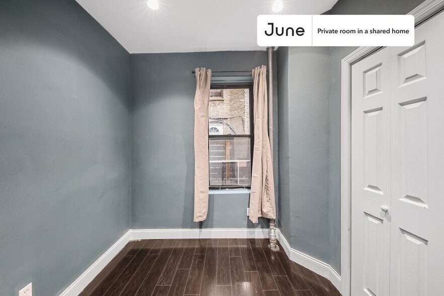 Building Photo - Room in Shared 2 bed/1 bath home in East Harlem