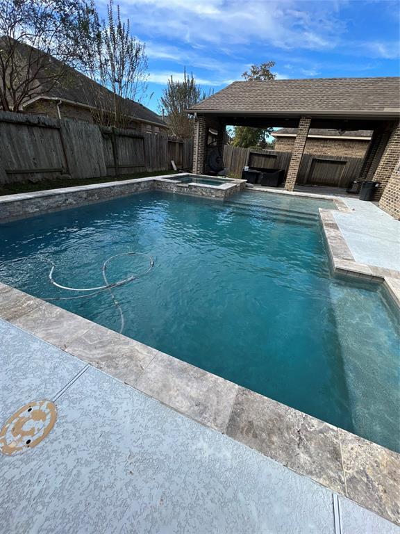 Building Photo - 14515 Mountain Cliff Ln