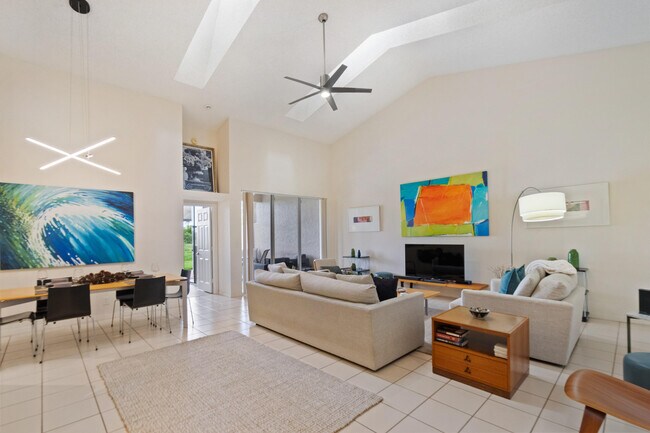 Building Photo - 1302 Mahogany Pl