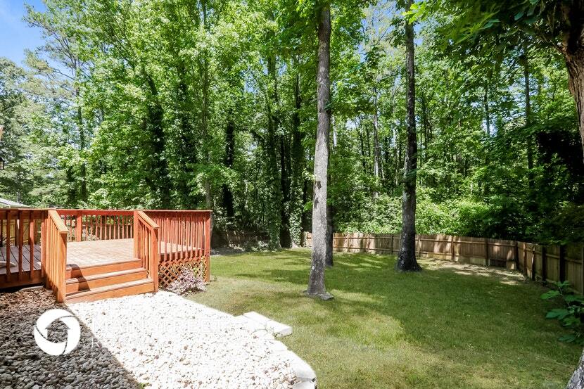 Building Photo - 997 Redan Trail