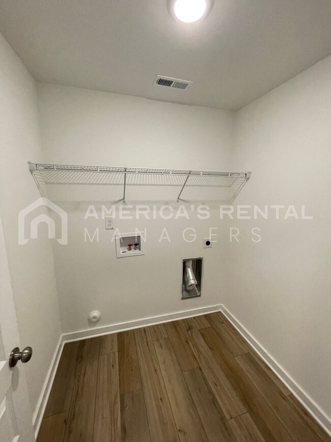 Building Photo - DEPOSIT PENDING! Home for Rent in Cullman, AL!! Available to View with 48 Hours Notice!
