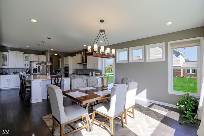 Building Photo - 14375 Trahan Dr