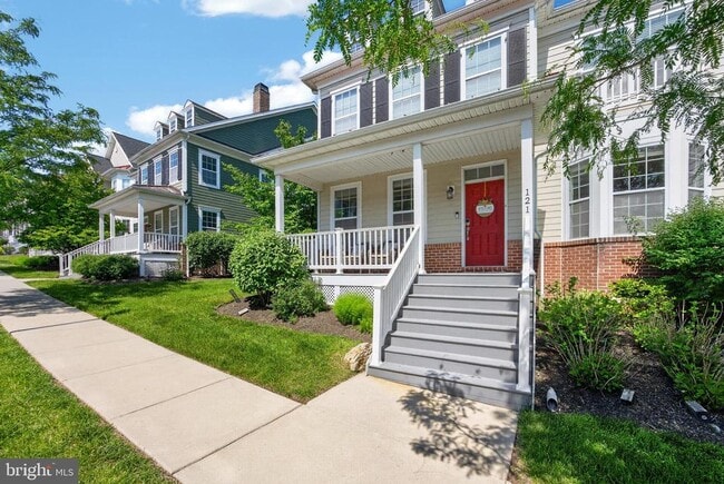 Building Photo - 121 Shilling Ave