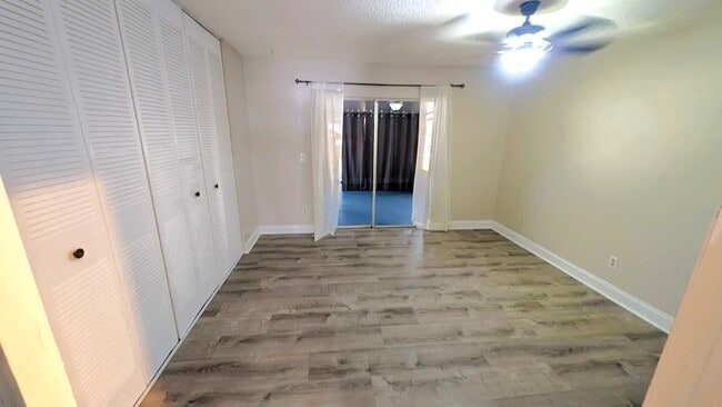 Building Photo - 24862 US Hwy 19 N