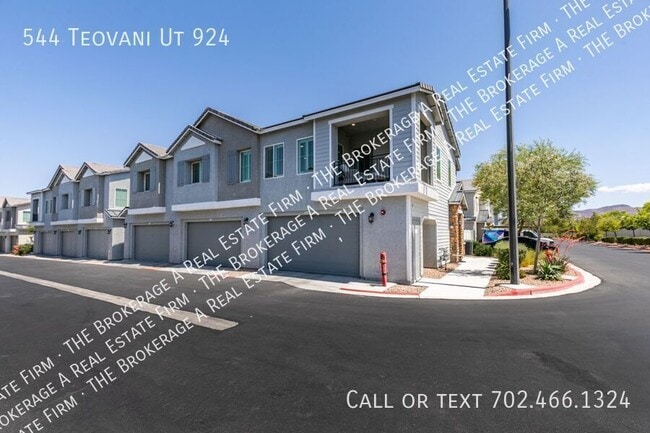 Building Photo - 544 Teovani St