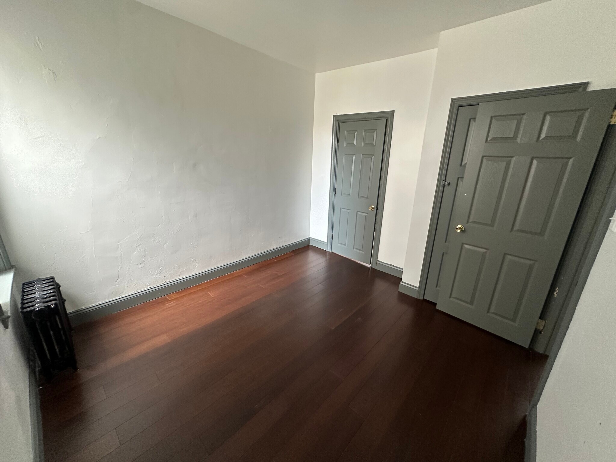 Building Photo - 1250 N 29th St