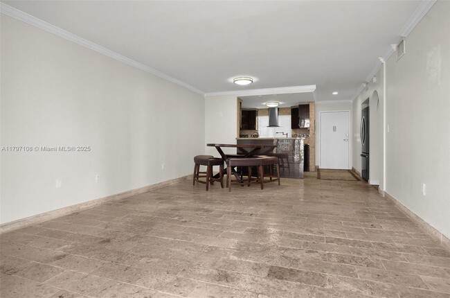 Building Photo - 4000 NE 169th St