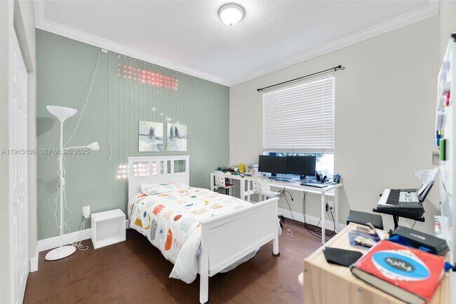 Building Photo - 7607 NW 70th Way