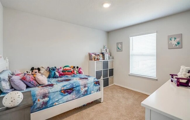 Building Photo - 2946 Wolfcreek