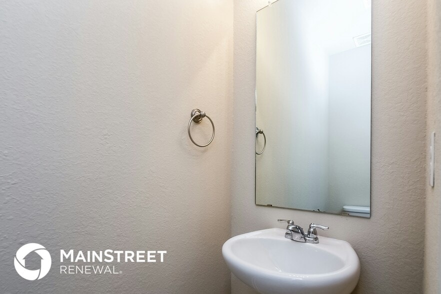 Building Photo - 35 Olivia Wy