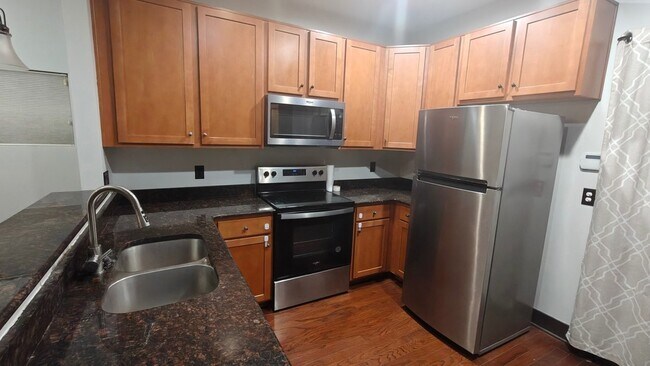 Building Photo - 3523 Steffisburg Dr