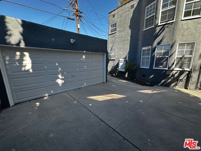 Building Photo - 4219 Creed Ave