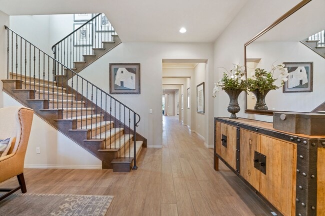 Building Photo - Exceptional Remodeled & Professionally Fur...