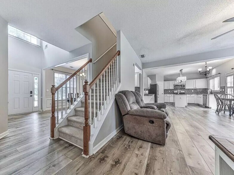Building Photo - 3512 Donamire Way NW