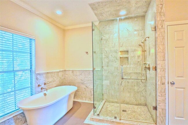 Building Photo - 3628 Timberside Cir Dr