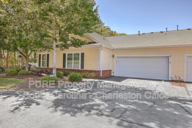 Building Photo - 8800 Dorchester Rd