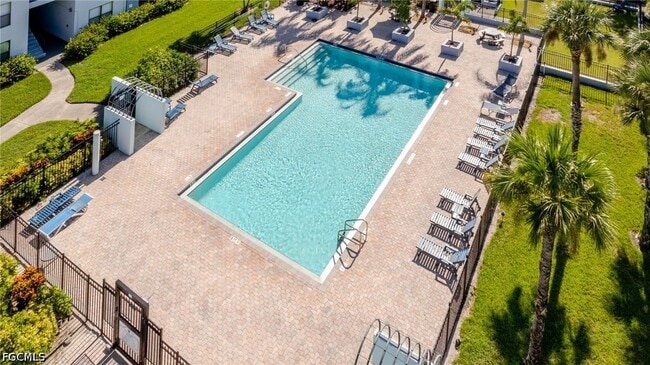 Building Photo - 13515 Eagle Ridge Dr