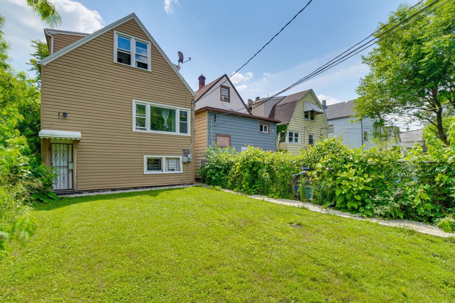 Building Photo - 8320 S Burnham Ave