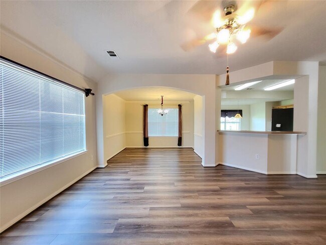 Building Photo - 11038 Desert Springs Cir
