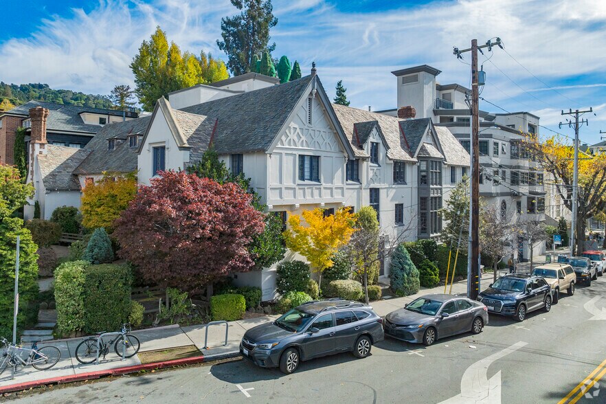 Primary Photo - The Berk