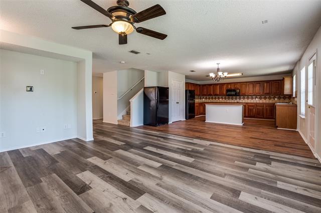 Building Photo - 1604 Jester Ct