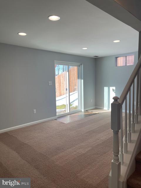 Building Photo - 25 Sir Thomas Ln