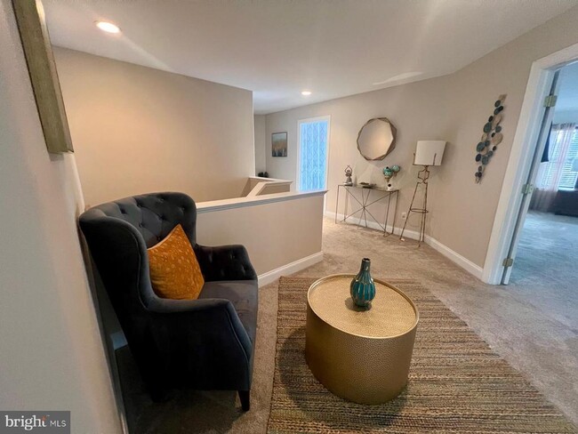 Building Photo - 101 Richards Way