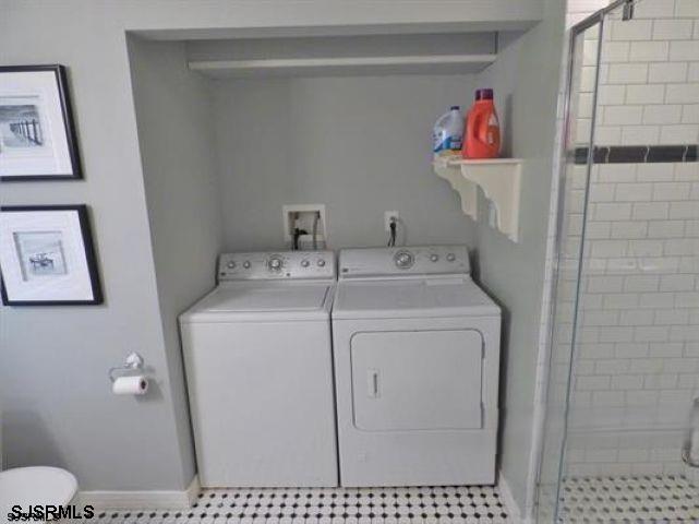 Building Photo - 875 Stenton Pl
