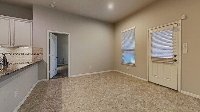 Building Photo - 12011 IBISCO COURT