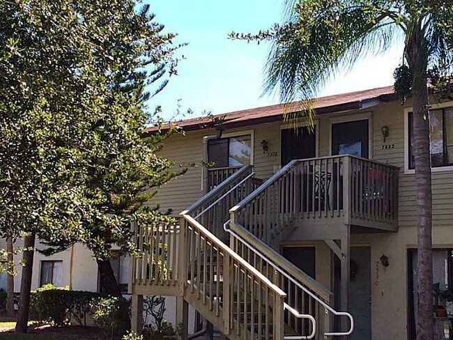 Building Photo - 2 bed 2 bath in winterpark!