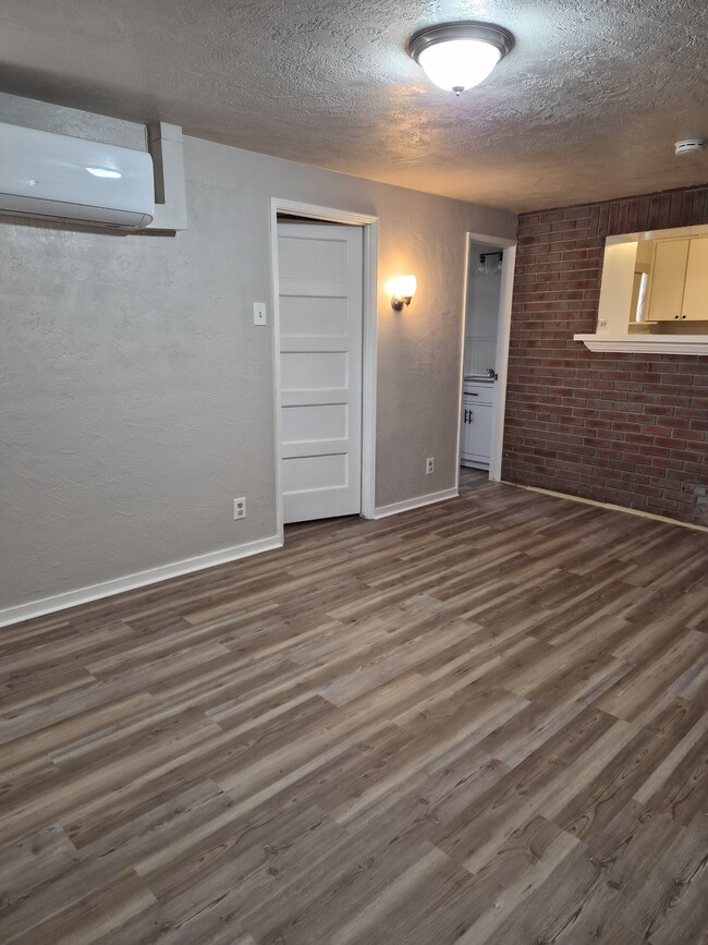 Building Photo - 21884 E Clayton Ave