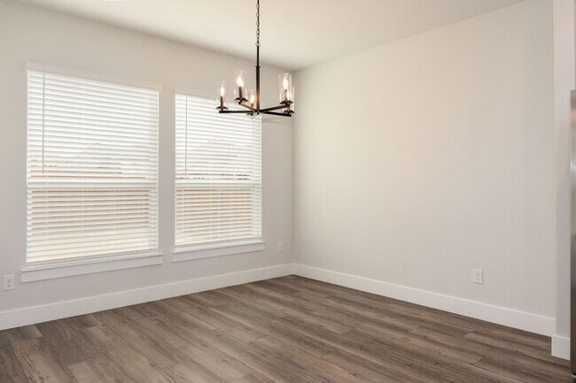 Building Photo - 1609 Whisperwood Wy