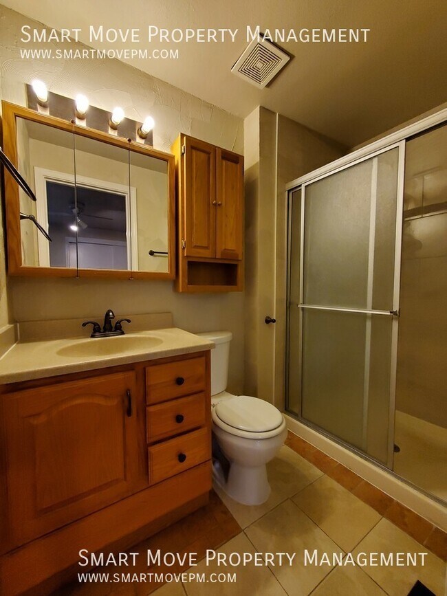 Building Photo - 4418 N Oxbow Pl