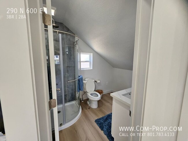 Building Photo - 290 N 600 E