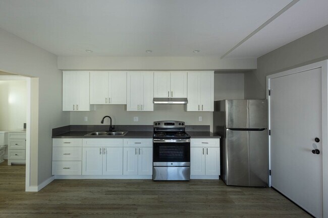 Building Photo - 4270 4th St