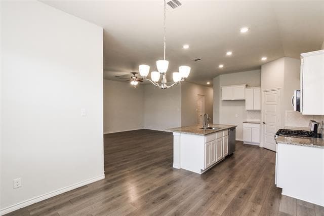 Building Photo - 6317 Crownmere Dr