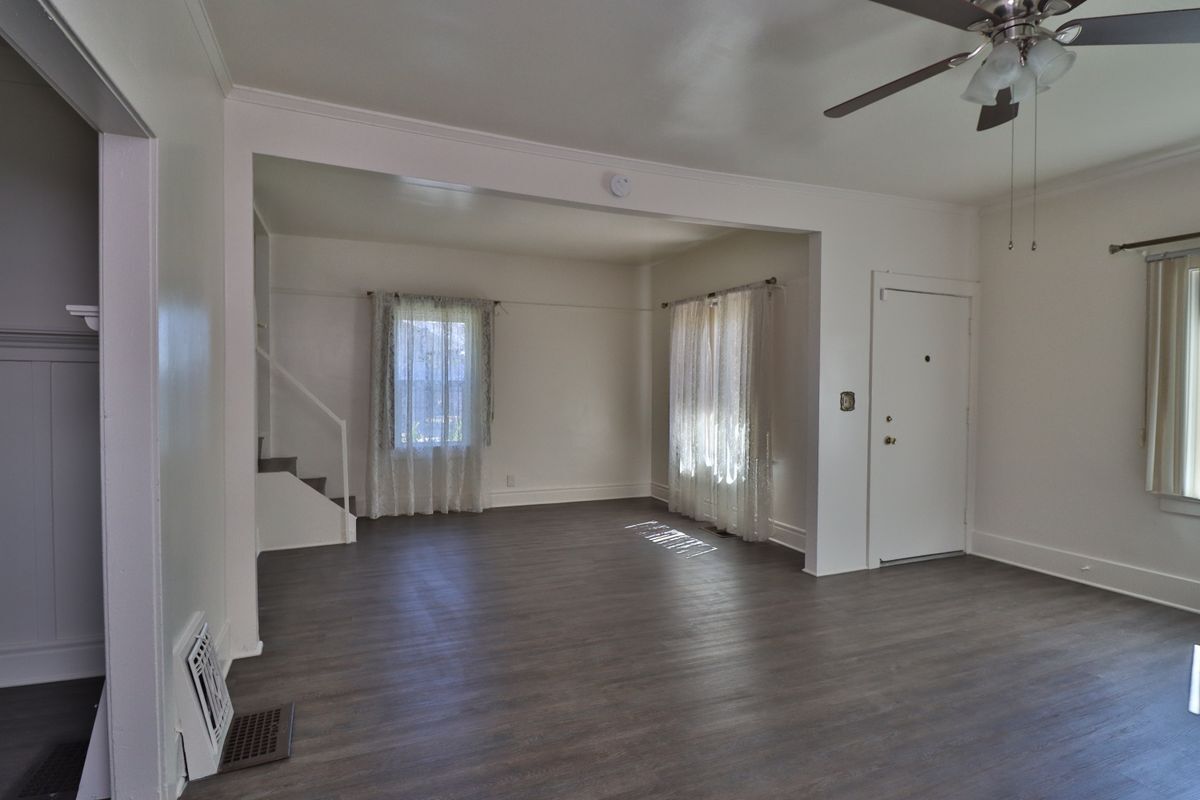 Building Photo - 341 W 124th St