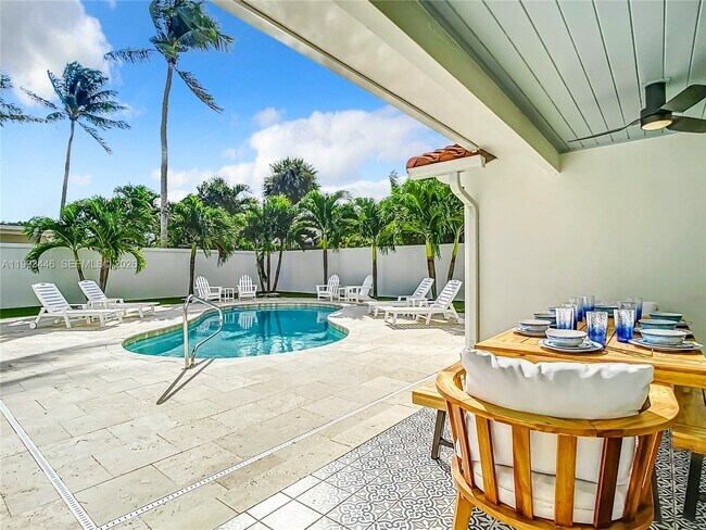 Building Photo - 104 Angelfish Ln