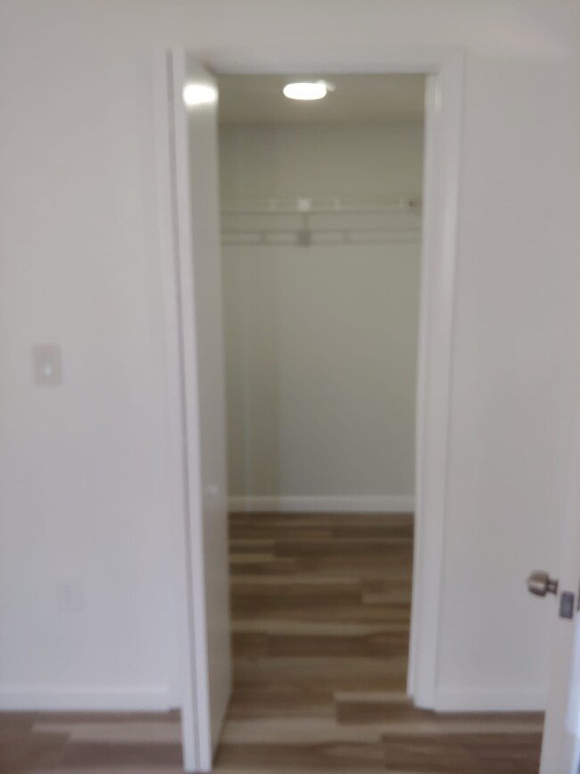 Walk-in closet - 6130 W 21st Ct