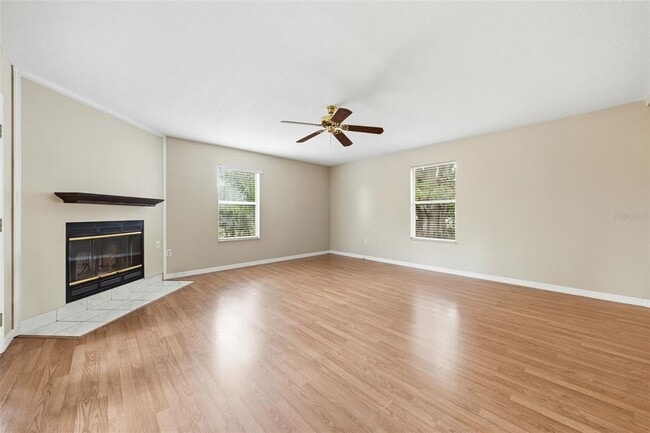 Building Photo - 12311 N Putney Ct