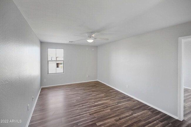 Building Photo - 7135 W Rancho Dr