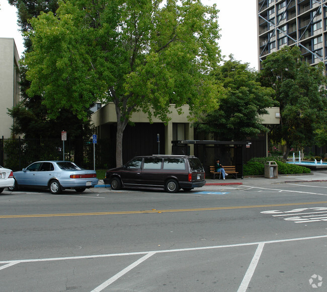 Building Photo - Marina Tower Apartments