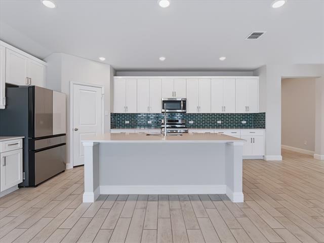 Building Photo - 1608 Barnwood Trce