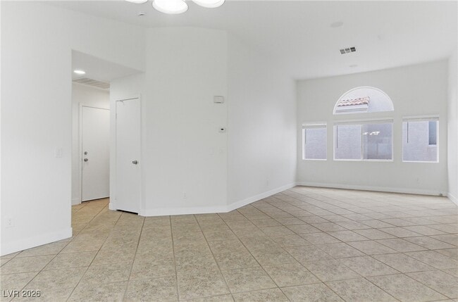 Building Photo - 6670 Cinnabar Coast Ln