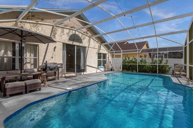 Building Photo - 3000 Bransbury Ct